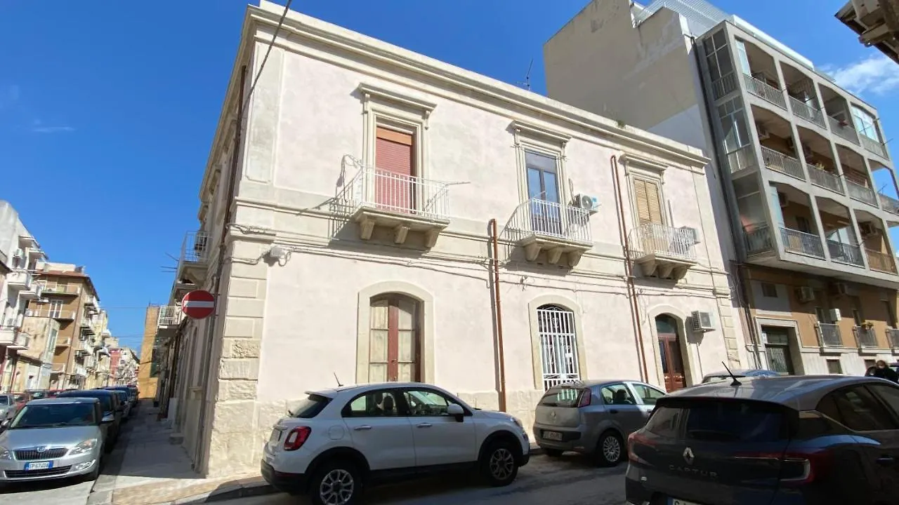 Casaluna Apartment Syracuse 0*,  Italy